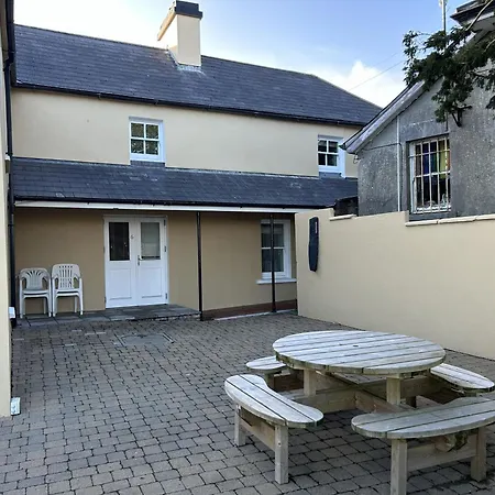 Number 6 Bank House Schull
